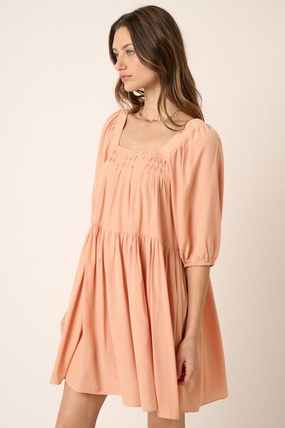 Mittoshop Robe courte avec détail smocks et liens au dos