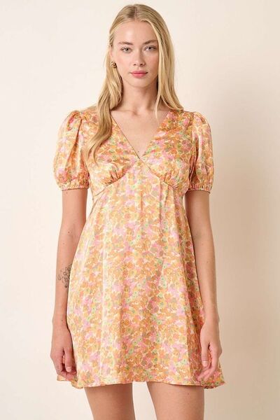Robe courte à imprimé et col en V avec manches bouffantes Mittoshop