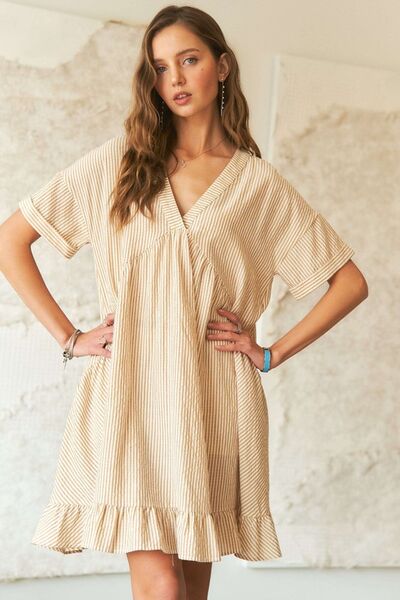 Robe Babydoll à Rayures Col V et Ourlet Volanté ADORA