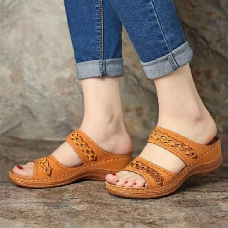 Sandales brodées en similicuir de première qualité pour femmes