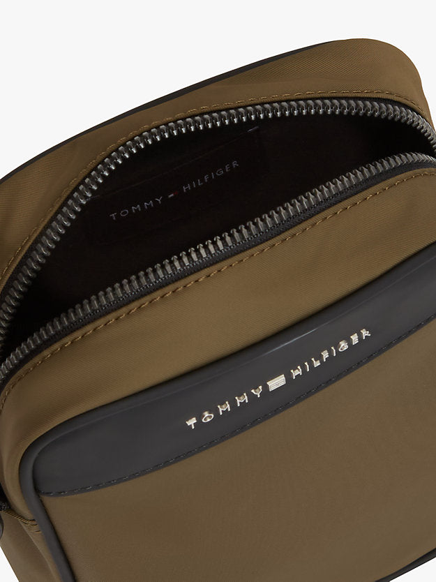 Metal Logo Crossbody Reporter Bag