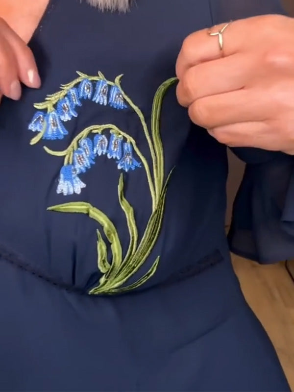 NOUVEAU🔥 Robe volantée col en V brodée florale - Sans taxes