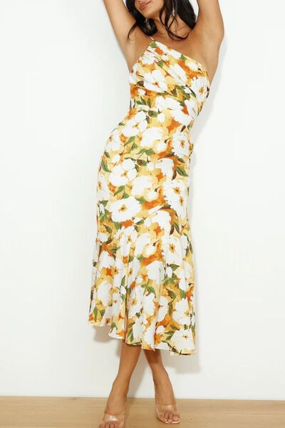 Robe midi asymétrique imprimée froncée