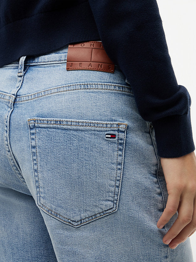 Mom Whiskered Denim Shorts