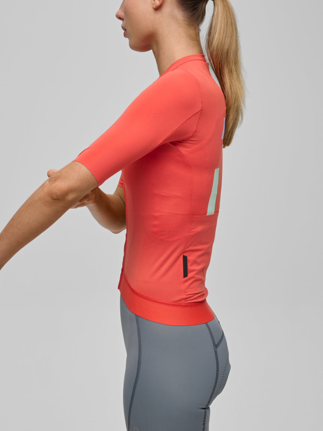 Women's Training Jersey 2.0 - WASHED RED