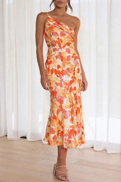 Robe midi asymétrique imprimée froncée