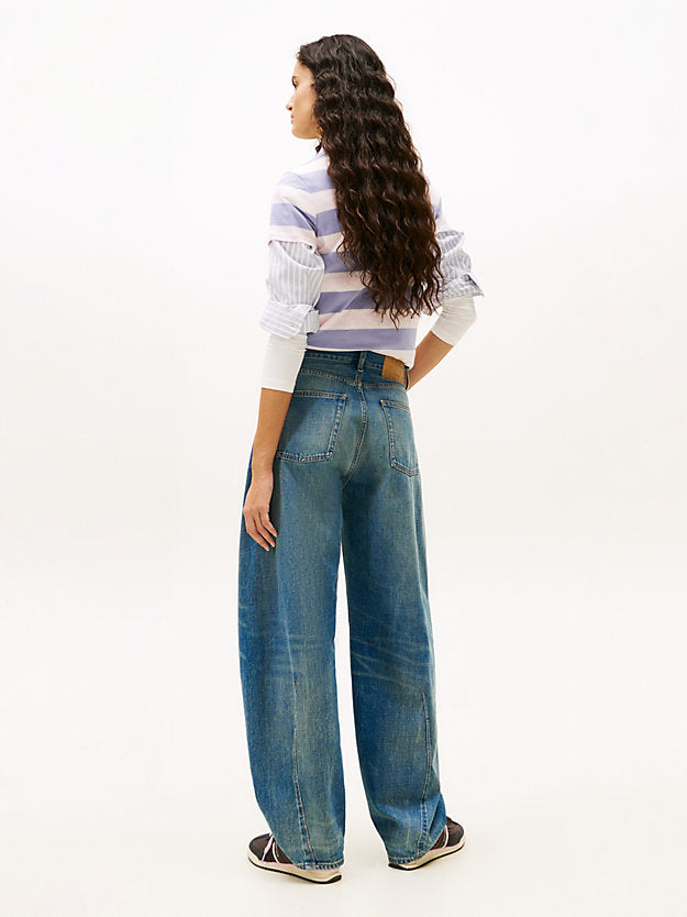 Mid Rise Wide Barrel Leg Jeans