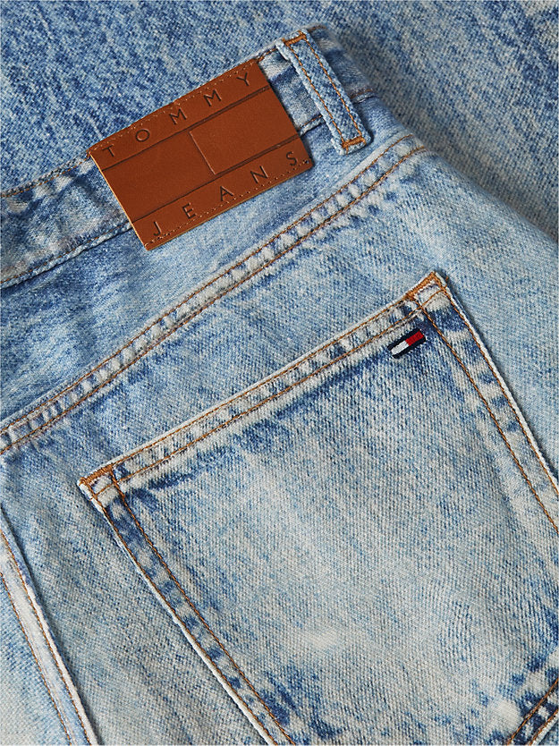 Distressed Mid Rise Loose Wide Leg Jeans