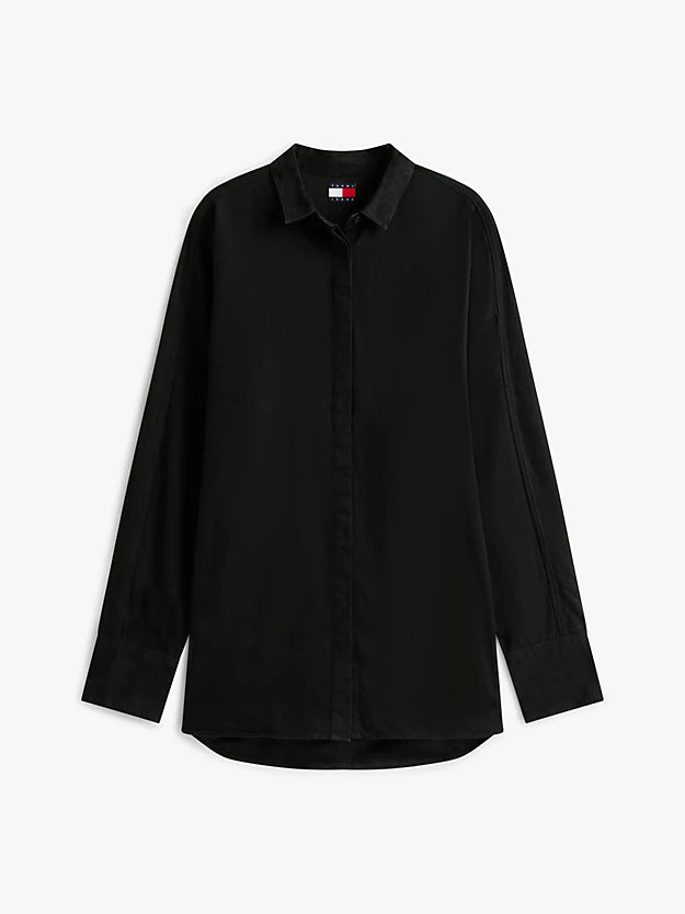 Relaxed Fit Shirttail Hem Denim Shirt