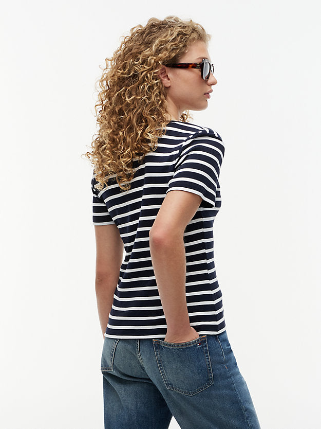 Flag Embroidery Slim V-Neck T-Shirt