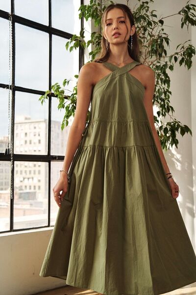 Robe midi ADORA à bretelles croisées larges et cordon de serrage