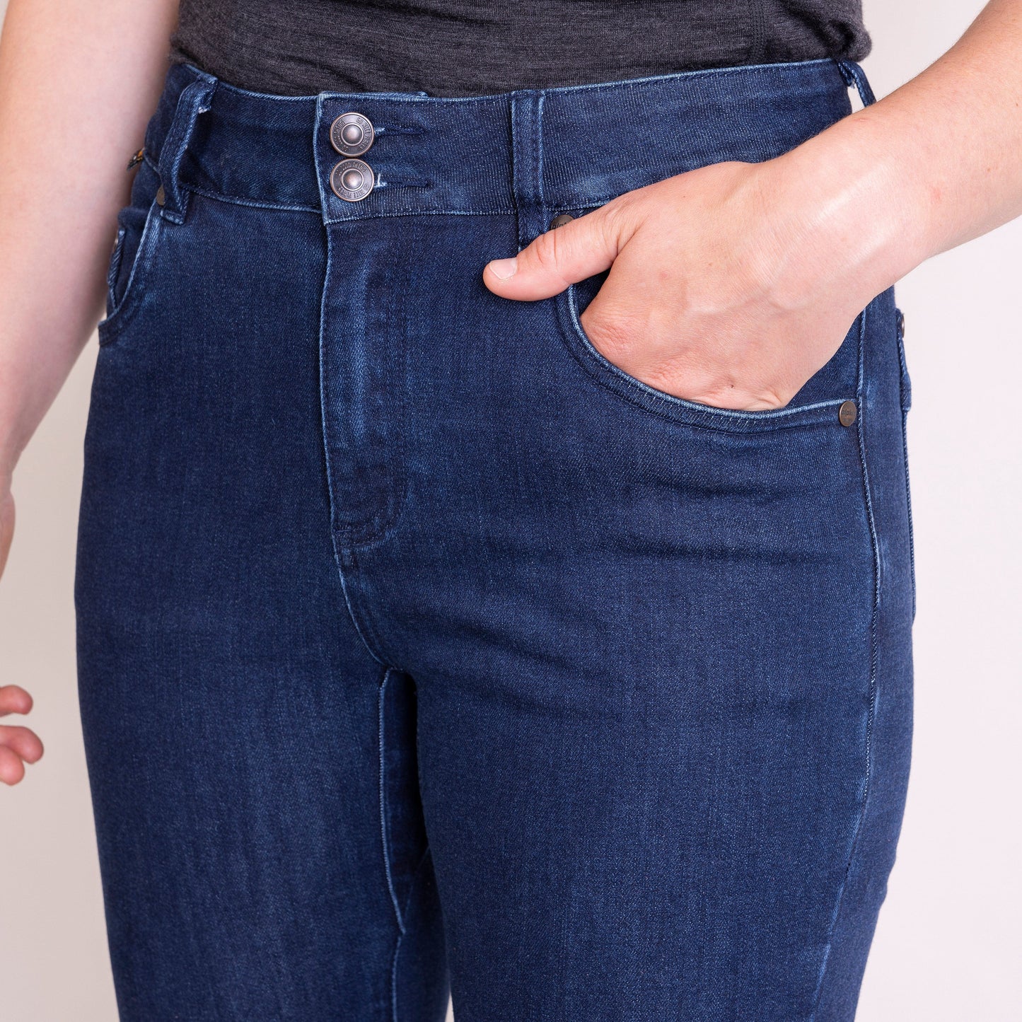 Jeanie [Womens]